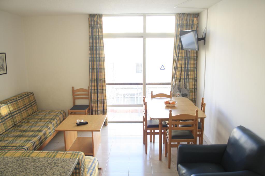 Apart-hotel Edificio - Local 2*