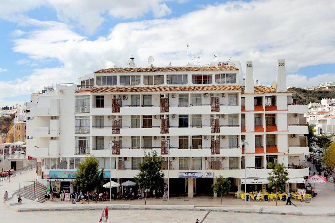 Apart-hotel Edificio - Local